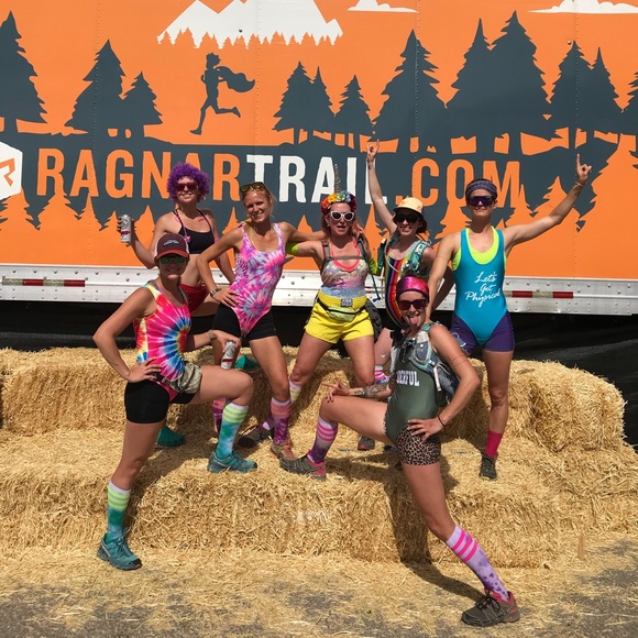 Meet your Posher ^ Steph - Picture 4 of 8